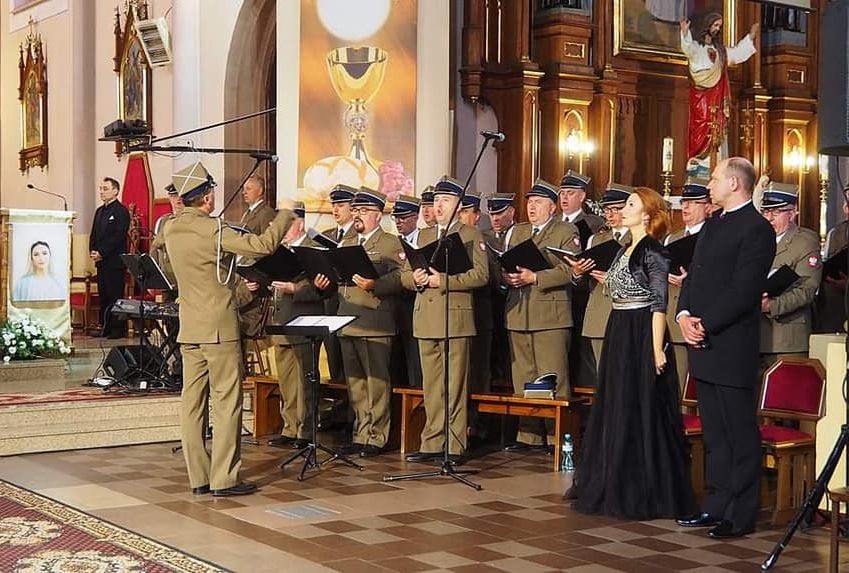 Podczas uroczystości w Stromcu wystąpił Zespół Reprezentacyjny Wojska Polskiego.