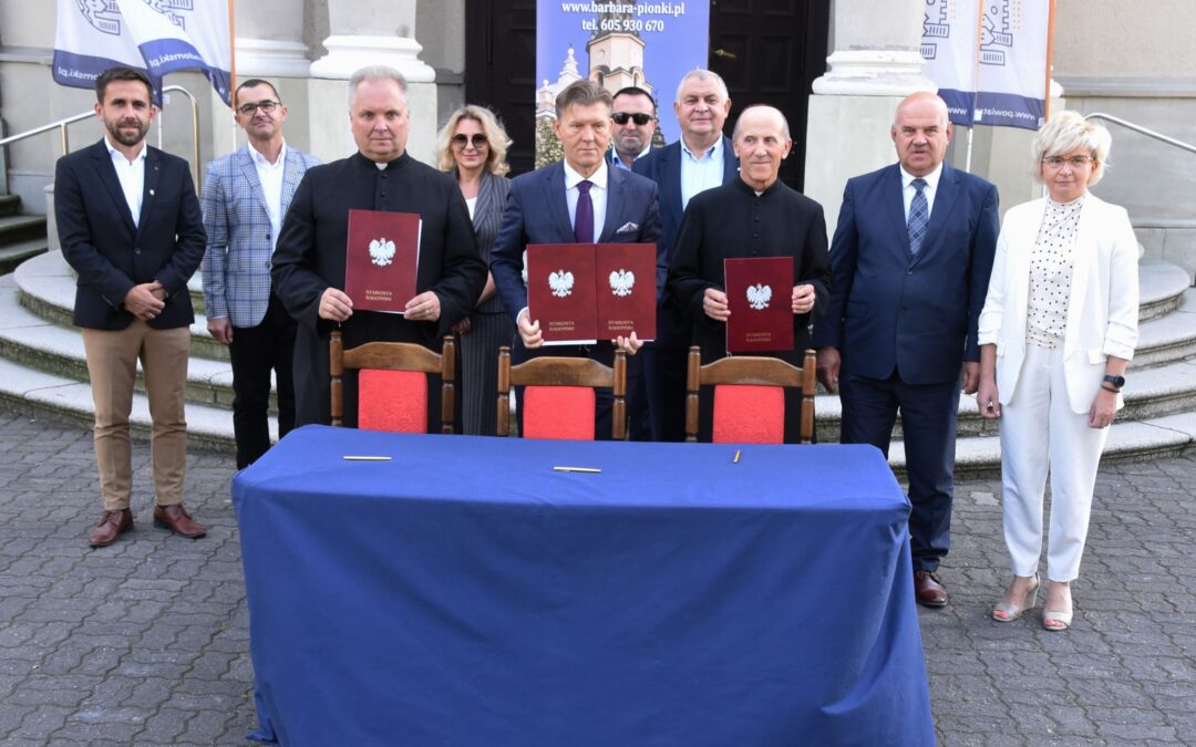 Zabytkowe świątynie odzyskają dawny blask