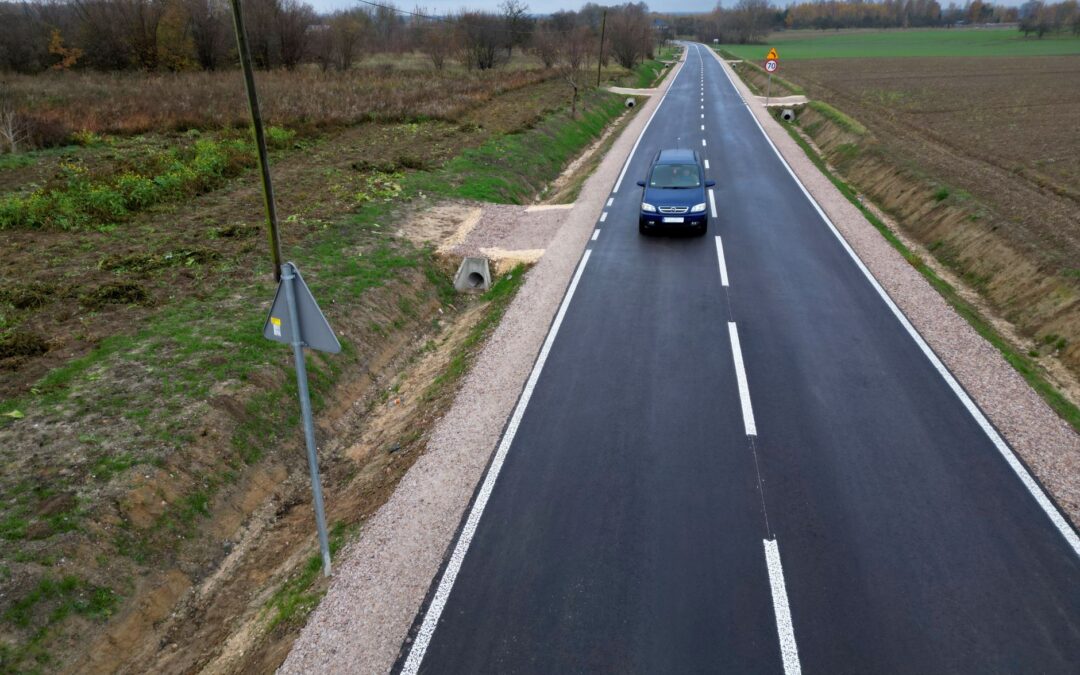 Ponad 700 metrów nowego asfaltu cieszy już kierowców i mieszkańców gminy Przytyk