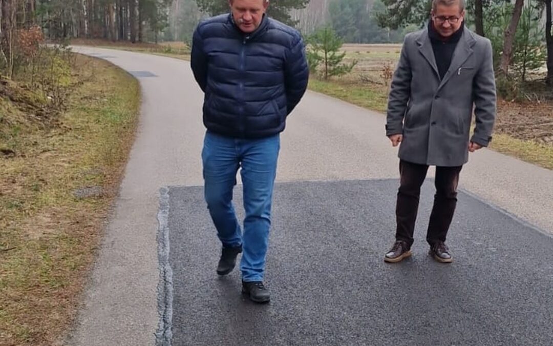 Wyremontowano dwie gminne drogi